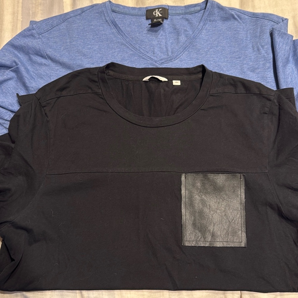 Calvin Klein XL tshirts two pairs